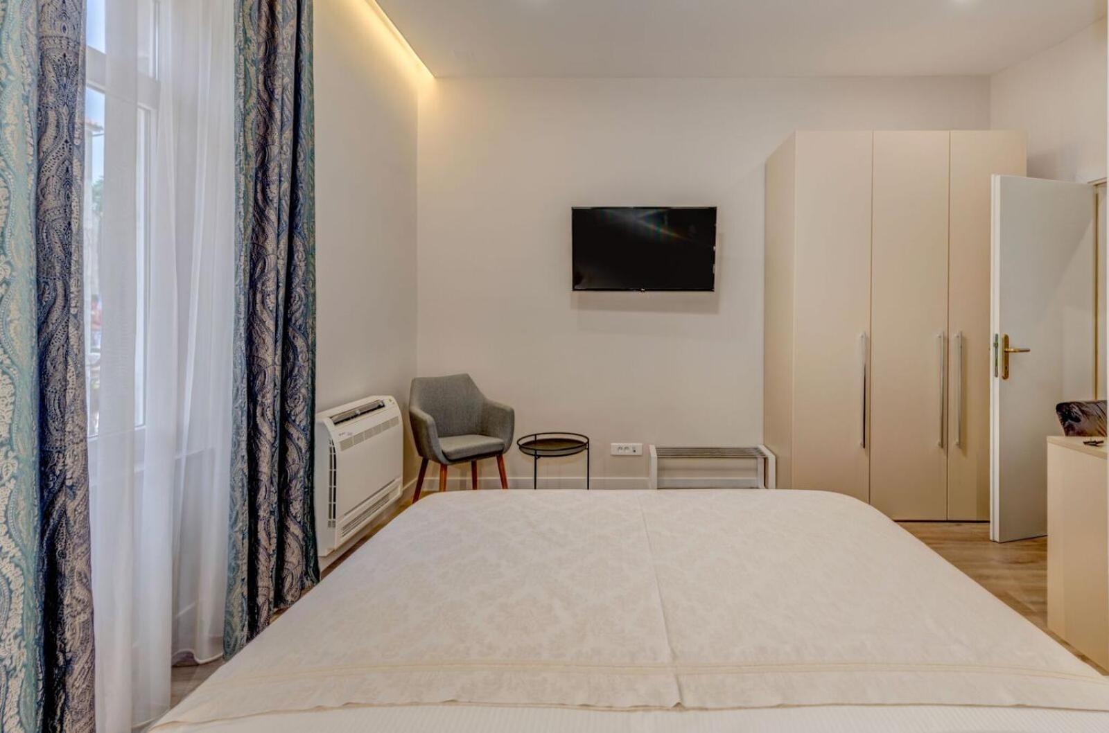 Royal Theatre Apartment Сплит Экстерьер фото