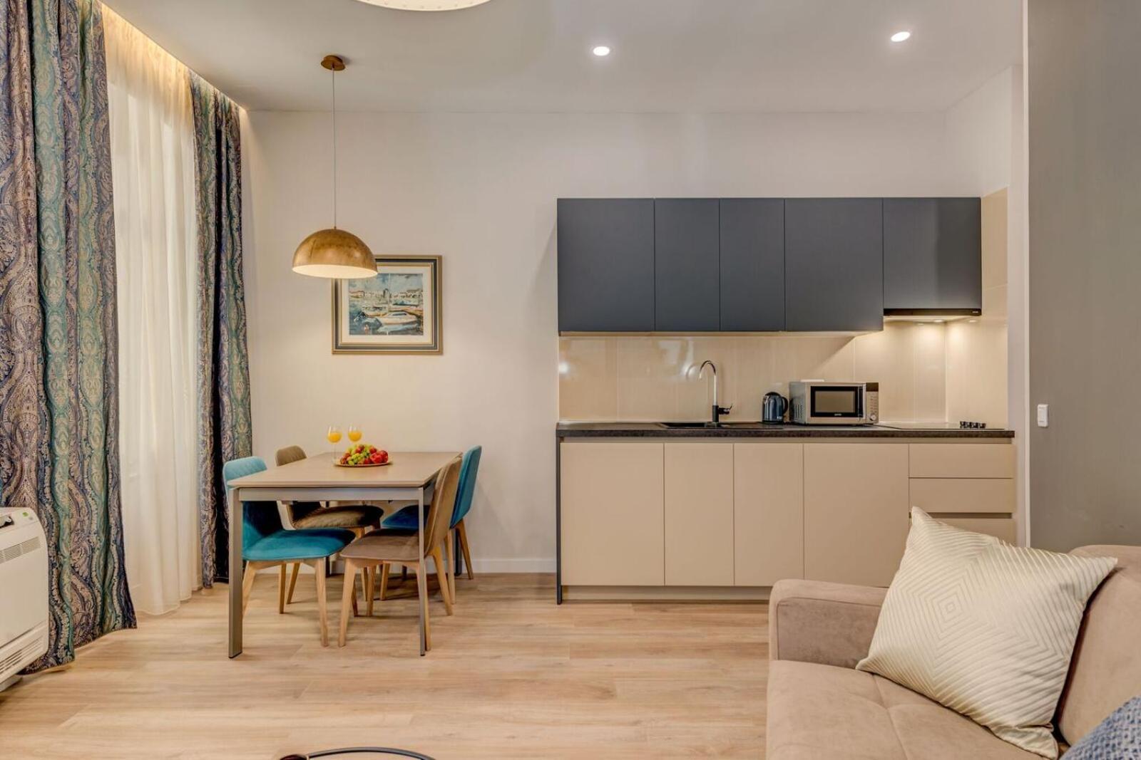 Royal Theatre Apartment Сплит Экстерьер фото